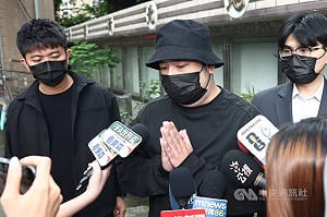 唐禹哲阿達等14人閃兵案認罪　主張自首求緩刑