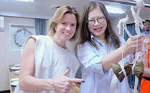 英國駐台代表首登海巡旗艦！   管碧玲：台英共伴維護區域和平  