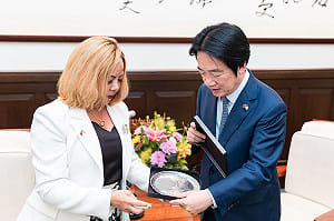 賴清德盼「避免台美雙重課稅」立法 美議員：台灣創新為世界開創道路