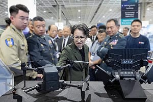 2100億無人機採購特別條例 蕭美琴：確立「大量、長單、迭代更新」原則