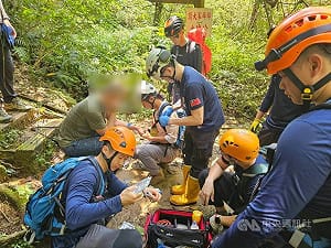 新北三貂嶺夫妻登山遭蜂螫   男子恢復意識送醫