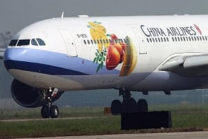 一架水果彩繪機打臉兩岸紅利論？軍事粉專：綠拚品牌、藍靠中國
