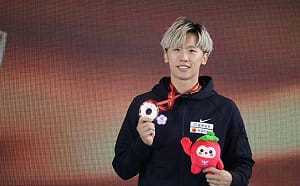 封印絕技仍奪牌！李智凱睽違792天重返頒獎台 體育大叔：他終於回來了