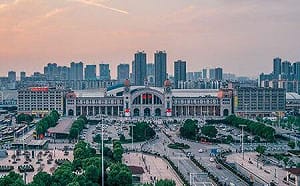 中國新冠又升溫！5月確診破2萬例　「又要封城？」衝上熱議