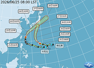 垂直風切減弱！米克拉颱風引進強勁西南風 台日兩地豪雨加劇