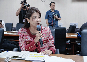 林楚茵：藍白拖延預算還想甩鍋給行政部門根本「作賊喊捉賊」