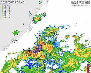 彰化豪雨14鄉鎮市淹水警戒 員林多處水深及小腿