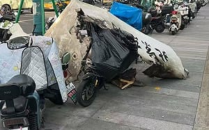 （影）「獻忠」升級2.0版! 「中國尊」遭小飛機撞擊 專家 : 「他」要倒大楣了