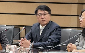 遭轟替公投綁大選開綠燈！游盈隆怒斥綠委「未審先判」：何錯之有？