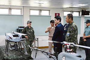 陳冠廷：肯定藍白也提無人機條例  但應與國防部先討論