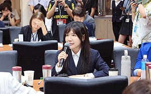 還原拍桌經過！吳沛憶怒批翁曉玲「複製貼上審預算」：第二輪還要再刪