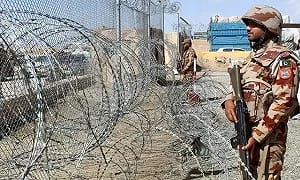 巴基斯坦檢查哨遭恐襲 14安全部隊人員死亡 總統、總理齊聲譴責