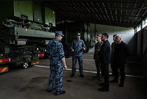 挪威NSM反艦飛彈在烏克蘭  澤連斯基視察海軍照片曝光