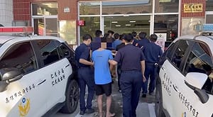高雄仁武移工口角衝突　10人受傷警逮6人追3人