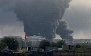 （影）派了Su-57和Su-34戰機也擋不住! 烏大轟燃油線 普丁說沒危機 卻緊急處理