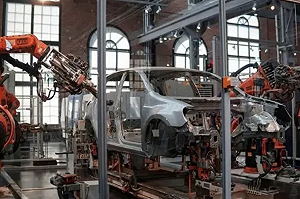 大眾汽車要裁10萬人! 保時捷將再砍4千 歐車企陷困境  中電動車成關鍵挑戰
