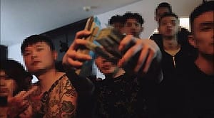 《承信贏天下》MV又現社群平台！市議員黃瓊慧：把張善政狠打一巴掌