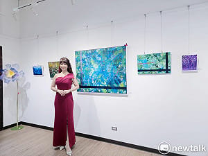 藝術與音樂交織　任怡潔《浮花夢影》創作個展開幕茶會溫馨登場
