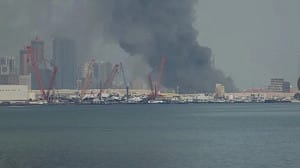 伊朗今襲巴林、科威特美軍要塞! 阿聯酋2油輪「關導航」遇襲1死8傷
