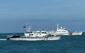 「巴威」剛走…中國4艘海警船即襲擾金門　海巡強勢驅離