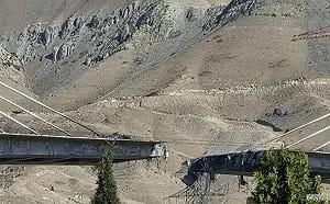 （影）美軍刻意炸斷中伊鐵路! 伊再攻擊波灣多國 獨不敢對「它」開轟