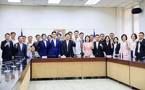 要卓榮泰下台！蔣萬安高呼725上凱道：逼我吃毒油、逼我上街頭