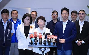 （影）「中央不做，地方先做！」盧秀燕宣布下週召開反毒油線上國是會議