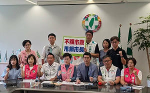 （影）毒油致癌物風暴延燒 綠營痛批盧秀燕甩鍋中央 搞政治秀掩蓋監管怠惰