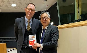 中國施壓歐洲議會「別邀那個台灣代表」　謝志偉反問：犯規者反而踢12碼罰球？