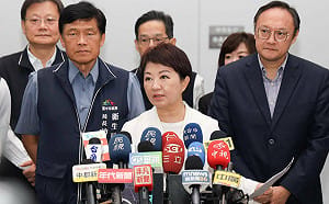 （影）邀請開線上會綠營全拒絕 盧秀燕：他們說有困難我可以了解