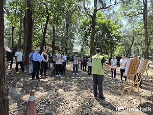 兼顧觀光發展與生態保護  陳亭妃漁光島北側道路會勘要求跨單位技術對接提出最佳方案