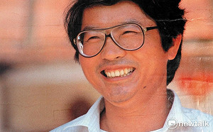 耀伯笑顔中的悲愴農民運動30年