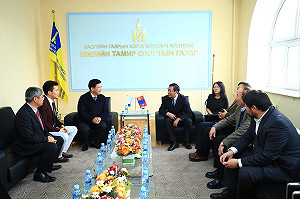 角力運動正夯 林佳龍出訪蒙古汲經驗