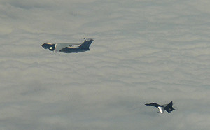 中共派數架蘇愷30擾台！  空軍廣播警告積極驅離