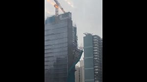 (影) 颱風「紅霞」登陸廣東! 恐怖影象曝光 高樓鷹架瞬間被吹倒 多地嚴重洪澇