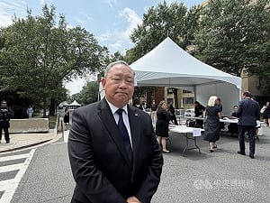 美參議員葛蘭姆喪禮　俞大㵢出席向台灣堅定盟友致敬