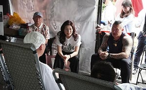 痛批藍營戲耍民眾黨！館長怒嗆「國民黨必須死」網諷：又變風向