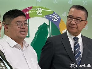 攜手信賴之友會 徐國勇、蔡易餘認購一萬公斤嘉義夏蕉挺農民