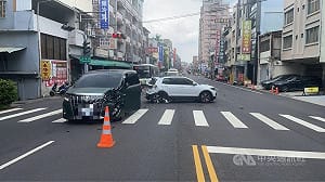 台中開車連撞2車釀3傷　男遭查出通緝、涉毒駕送辦