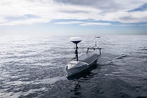 美商無人艇菲海域拍中國驅逐艦  揭示戰爭型態改變