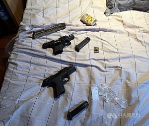 台中海線販毒帶槍防身　通緝犯海釣場遭逮起訴