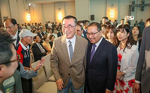侯友宜檯面上下公開挺 李四川：全力接棒