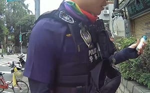 信義區打卡名店旁驚見毒駕！多名觀光客目睹 網：丟臉丟到國外