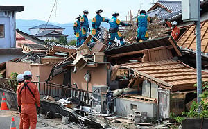 日本熊本強震升至38死！出現首例車內避難「災害關聯死」萬戶斷水恐添中暑風險