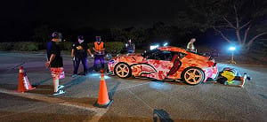中部國道服務區車聚亂象　警週六夜舉發44件違規