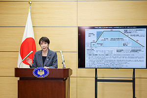 日本食品消費稅明年降1%  高市早苗親說明：9月完成大綱並向國會提案