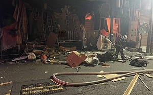 彰基急診對面早餐店深夜氣爆！碎片炸飛波及2店家、1民宅