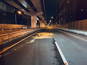 台64丟包案11/4下午現場勘驗　路段西向車道全封閉