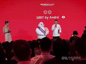 新加坡米其林在地高檔料理並列  江振誠餐廳摘二星
