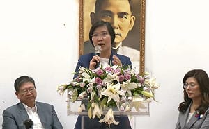 獨家》藍新竹喊團結攏是假？鄭麗文派人勸歸隊 陳見賢妻一句話洩心結